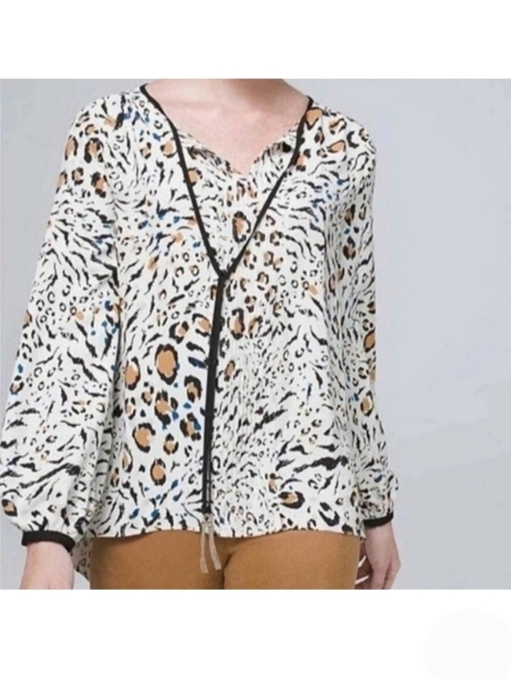 1024 * White House Black Market Animal Print Blouse White Black Tan Size XS